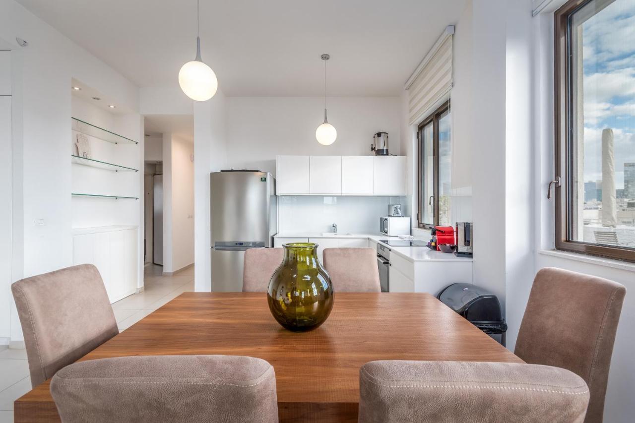 Modern & Bright 3 Bdr Close To The Beach Тель-Авив Экстерьер фото